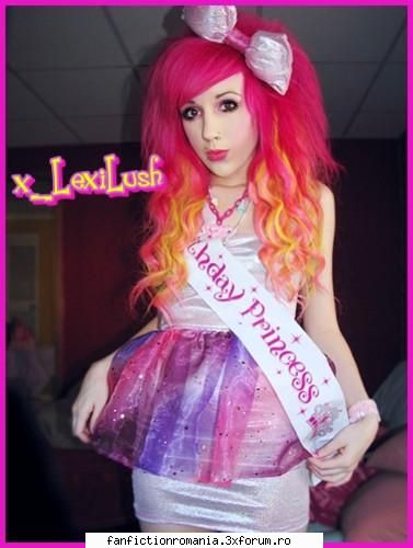 happy  birthday lexyy  :nebun:  :nebun:  :nebun:  :nebun: ziua user-ilor