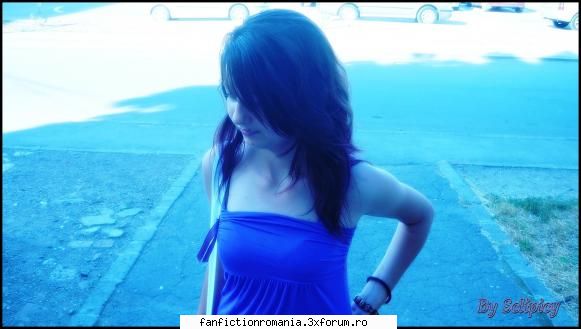 eu la 13 ani mi'am dat =))  :rotfl: 

poza :) sclipicy