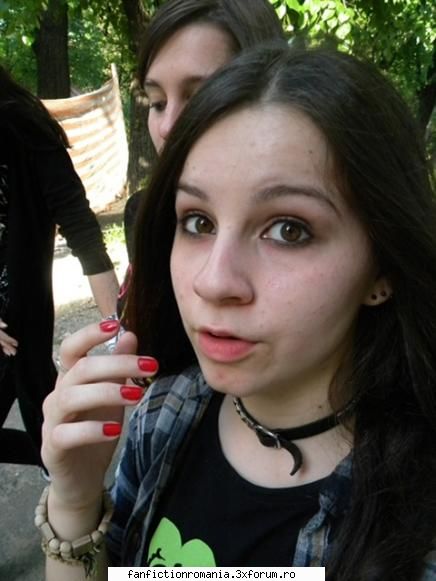 Lenea Verde. - Green. - � Pictures with us