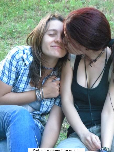 Lenea Verde. - Green. - � Pictures with us
