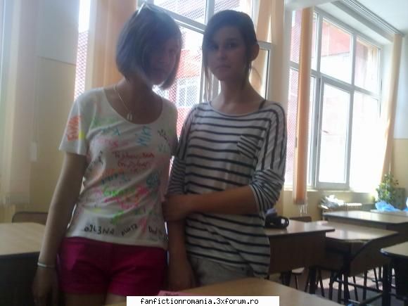 Lexy... - Aia erau ochelarii care iti placeau tie =]] - � Pictures with us